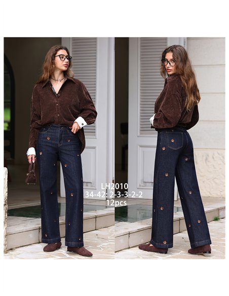 Jeans wide leg con bordados de ositos