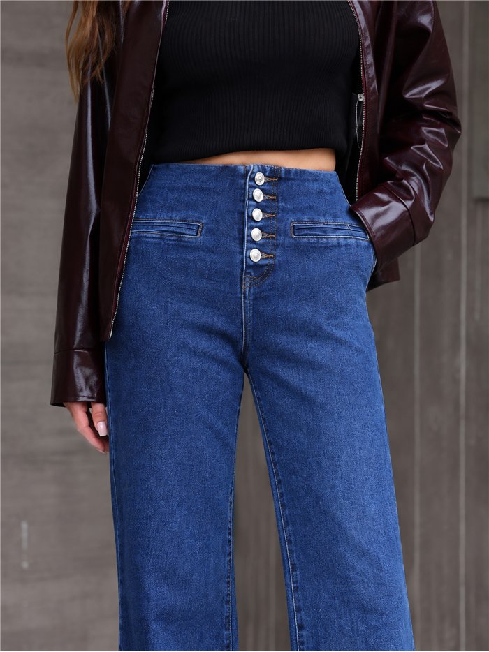 Jeans wide leg con botonadura alta