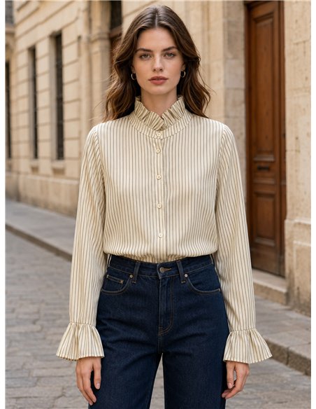 Camisa de rayas con cuello fruncido