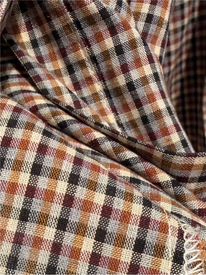 Blusa de cuadros con lazo
