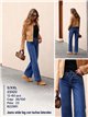 Jeans rectos con tachas lateral