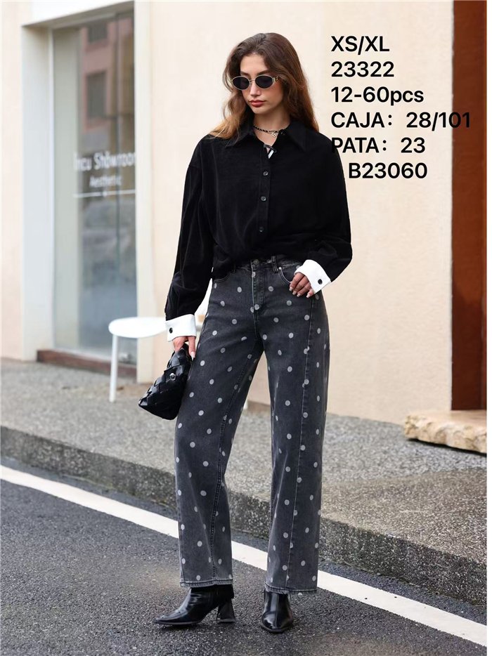 Jeans rectos con estampado de lunares