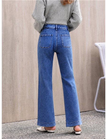 Jeans wide leg azul claro con costura delantera