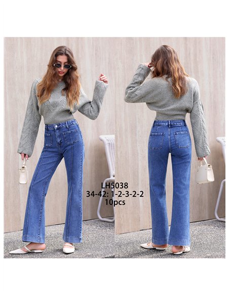 Jeans wide leg azul claro con costura delantera