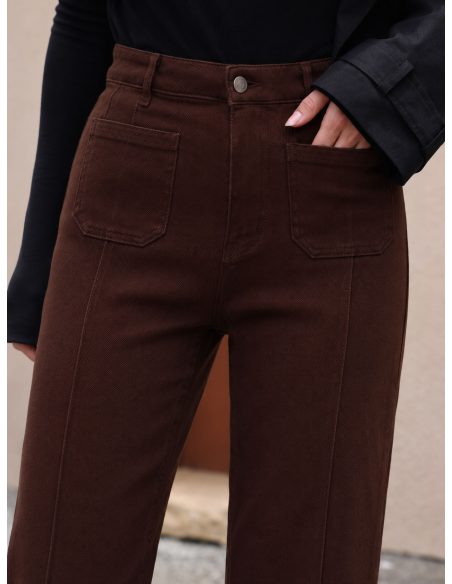 Jean marron à jambes larges avec couture avant
