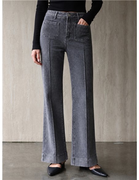 Jeans wide leg gris con costura delantera
