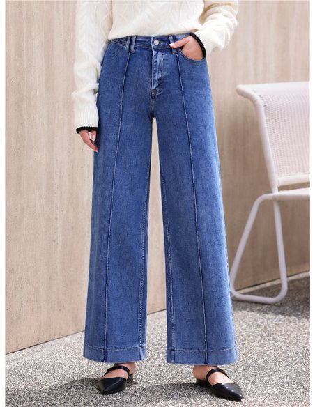 Jeans wide leg azul claro con costura frontal