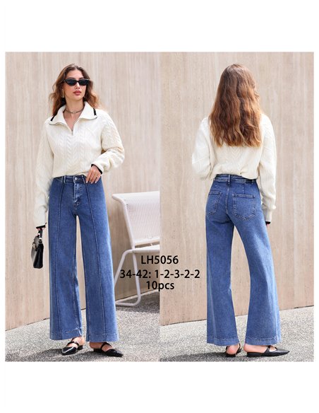 Jeans wide leg azul claro con costura frontal