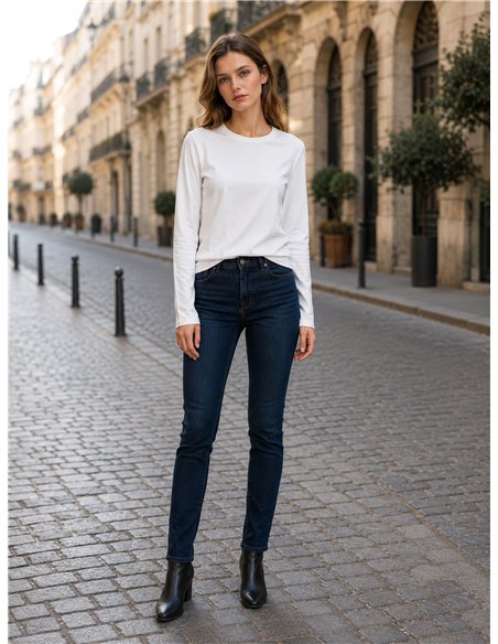 schlichtes, langärmeliges Basic-T-Shirt