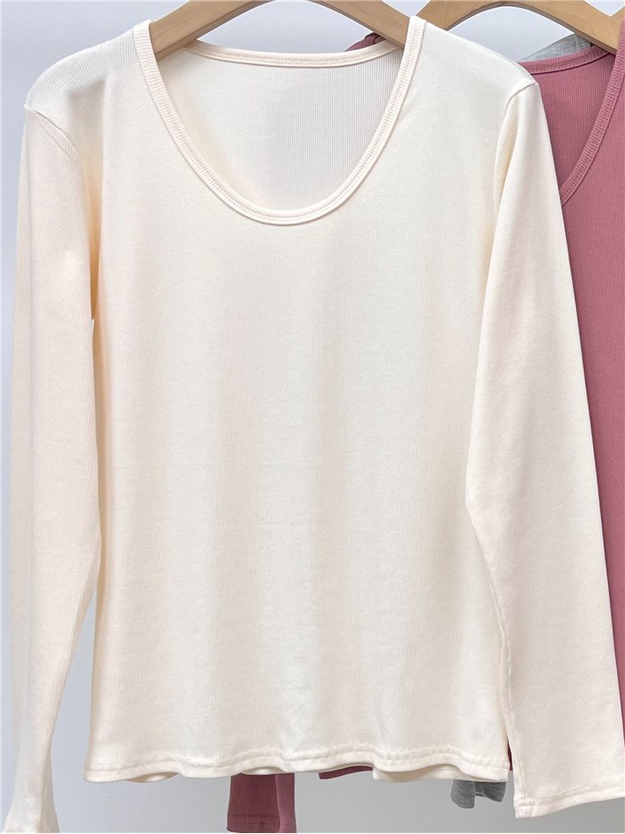 einfaches geripptes T-Shirt mit Rundhalsausschnitt