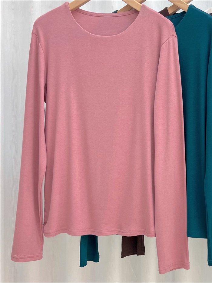 einfaches langärmeliges T-Shirt