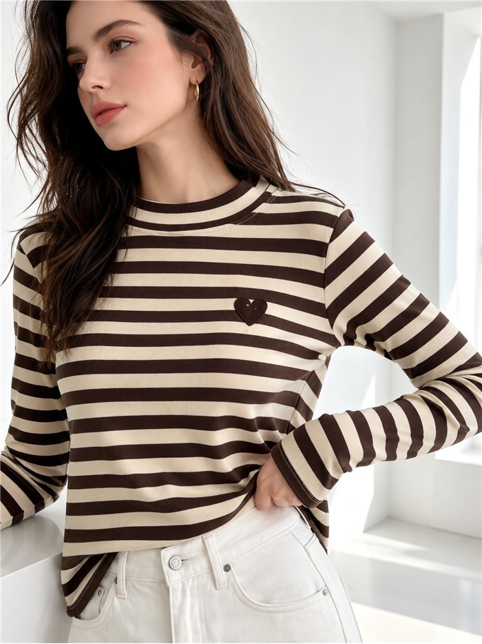 Striped embroidered heart top