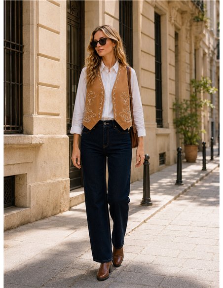 Conjunto camisa y chaleco bordado flores