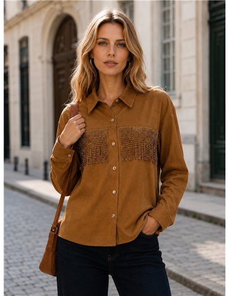 Camisa efecto ante con flecos y tachas