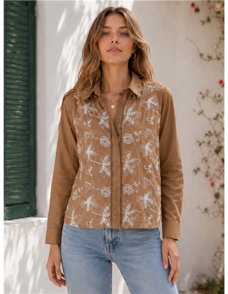 Camisa bordada floral
