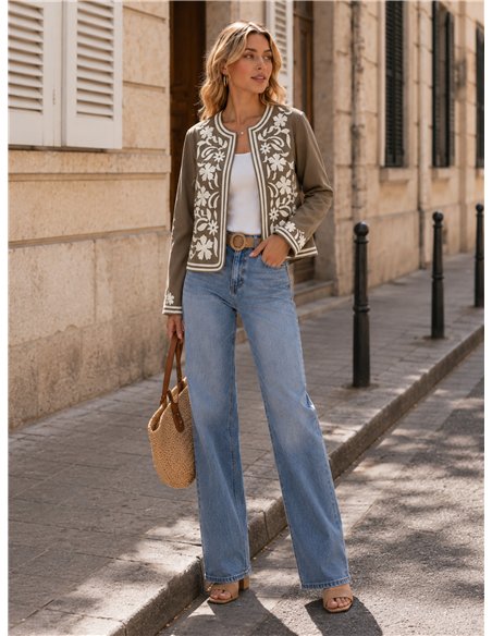 Chaqueta bordada floral