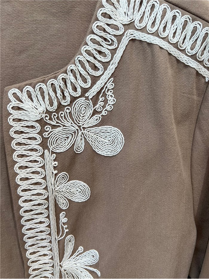 bestickte Jacke im Boho-Stil