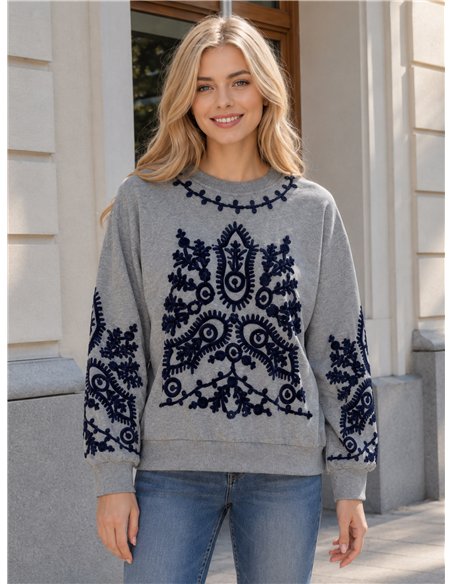 Sudadera bordado en relieve