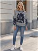 Sudadera bordado en relieve