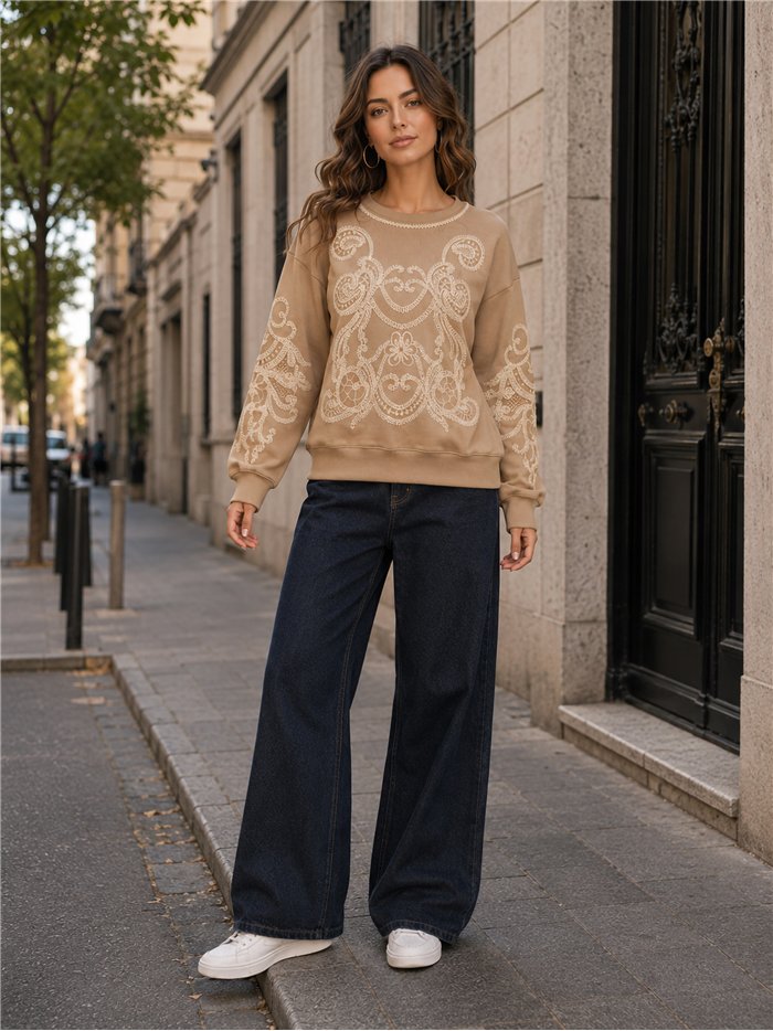 Sweat-shirt à broderies ornementales