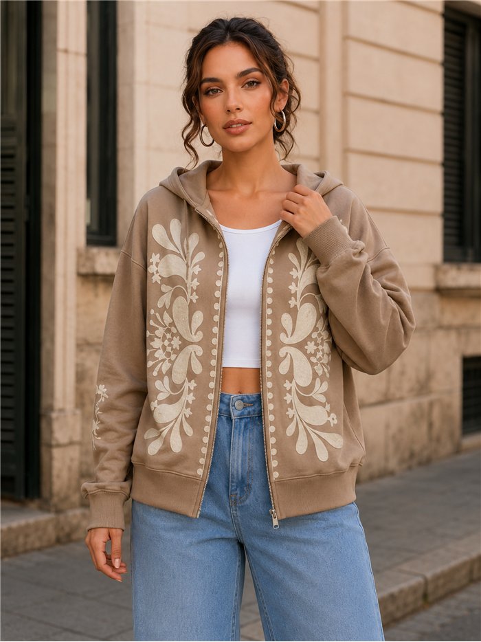 Sudadera capucha bordada