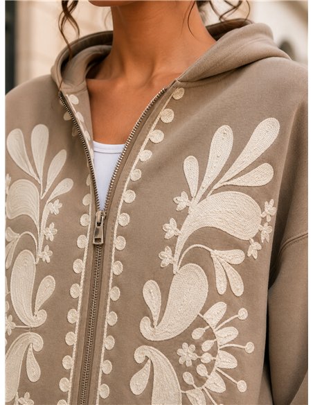 Sudadera capucha bordada