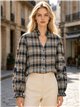 Blusa cuadros con bordado en mangas