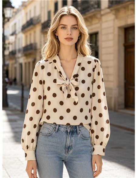 Blusa lunares con lazada
