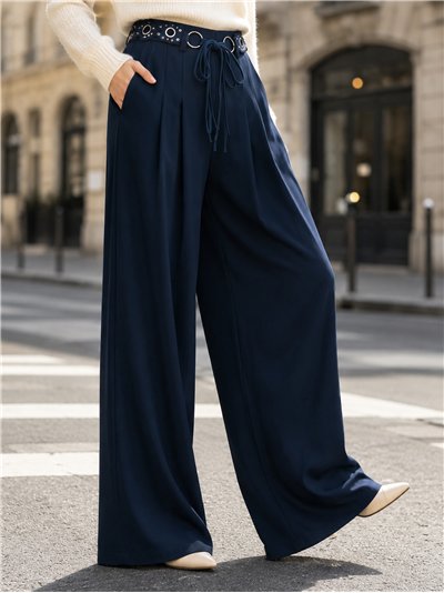 Pantalón wide leg con cinturón decorativo