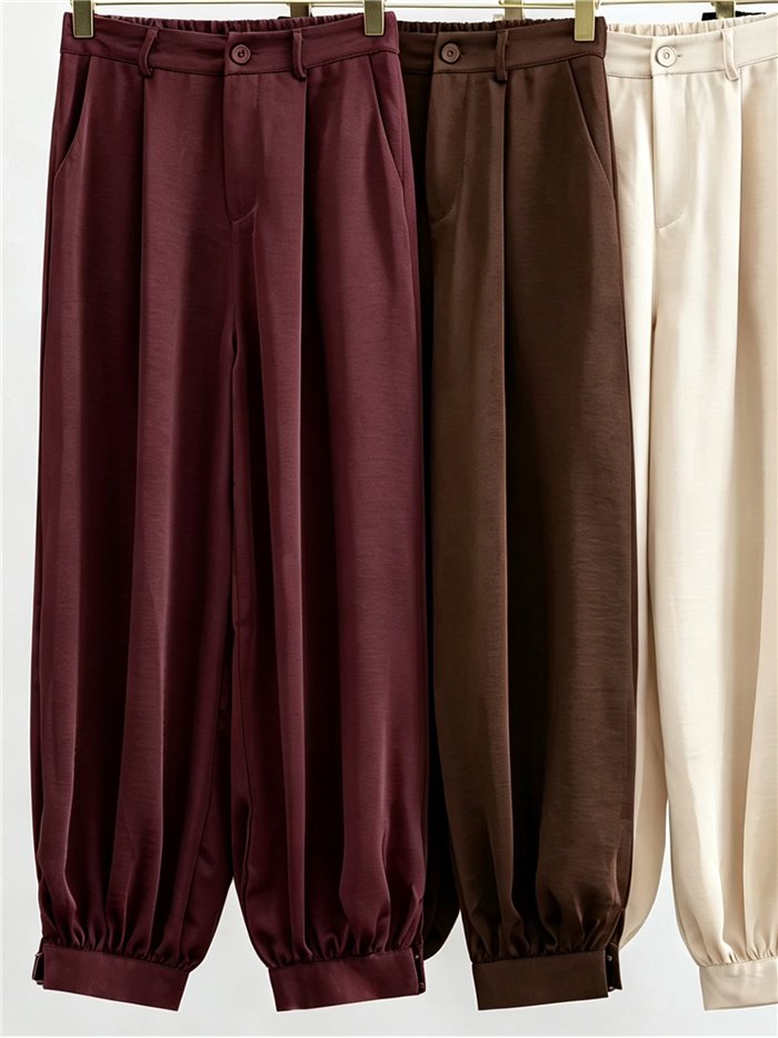 Pantalón bombacho con pinzas