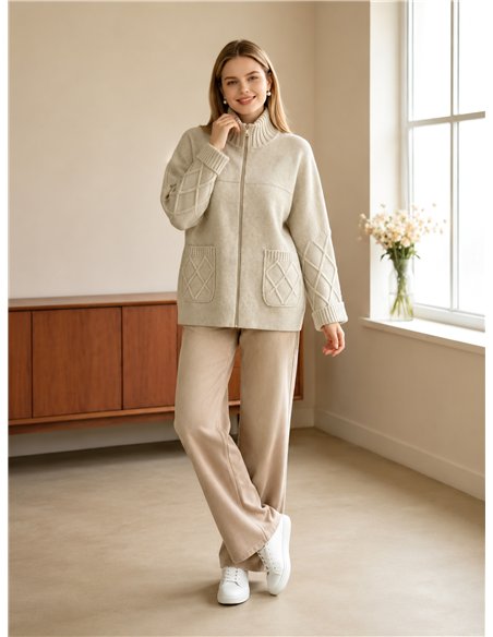 Chaqueta de punto rombos con cremallera y cuello alto
