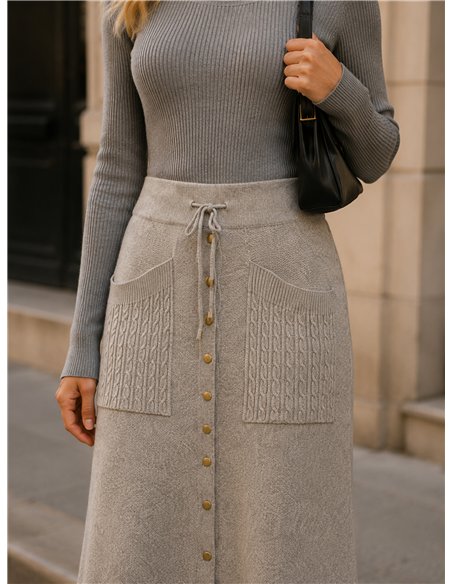 Falda midi de punto con botones