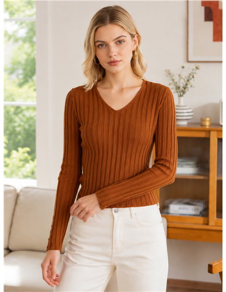 Jersey canalé cuello pico