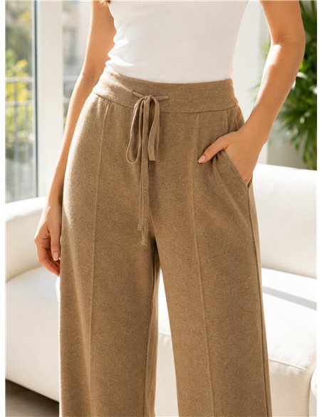 Pantalón punto wide leg con cordón