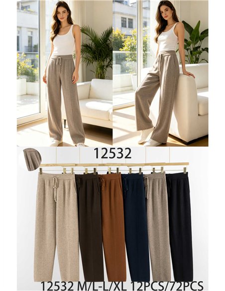 Knit trousers with side pockets