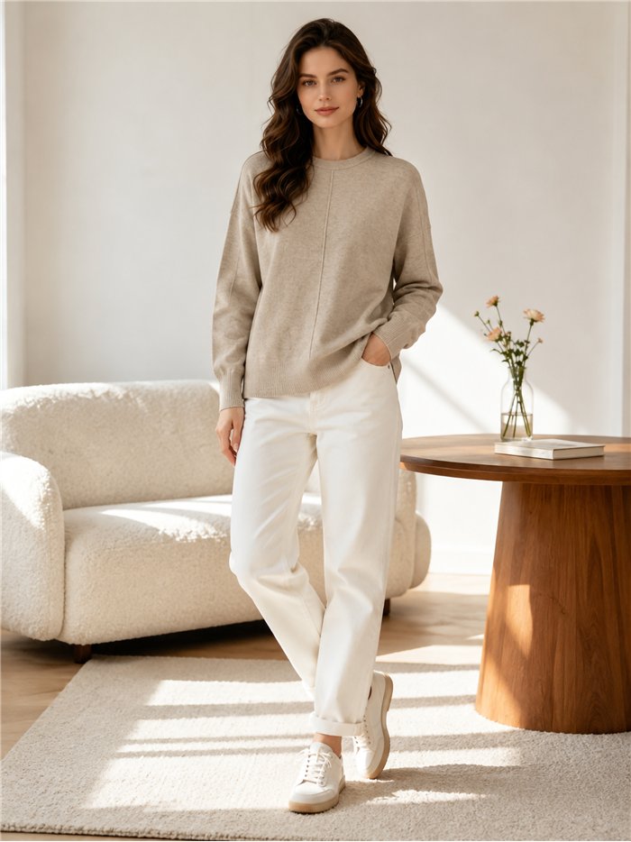 Pull en maille avec détails de couture