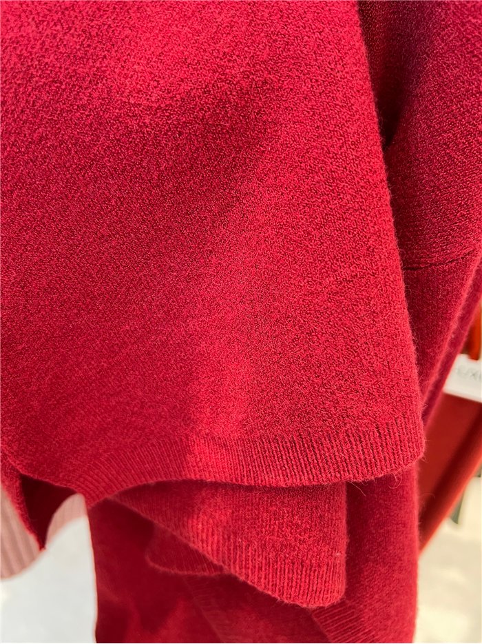 Jersey cuello pico con costura central