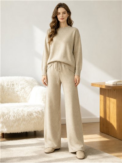 Conjunto jersey detalle trenzado y pantalón wide leg