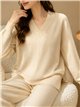 Conjunto jersey cuello pico y pantalón wide leg