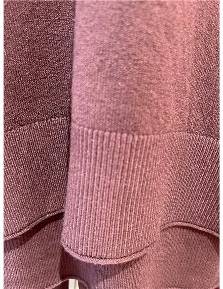 Conjunto jersey cuello pico y pantalón wide leg