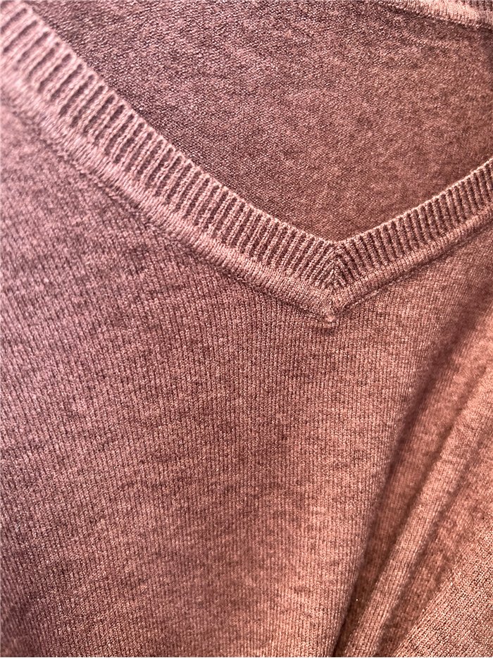 Jersey básico de punto fino cuello pico