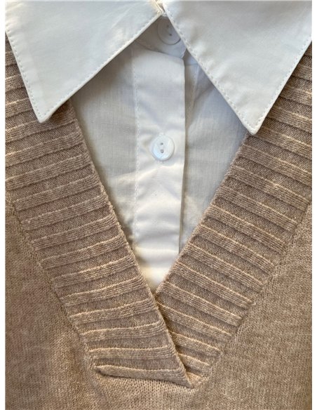 Jersey pico con cuello camisa