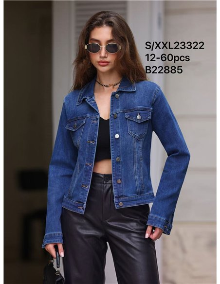Chaqueta vaquera básica con bolsillos