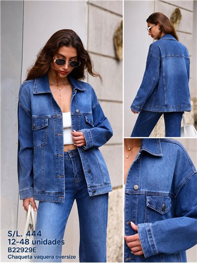 Chaqueta vaquera oversize con bolsillos 2