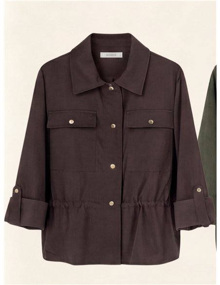 Utility shirt with adjustable waist
