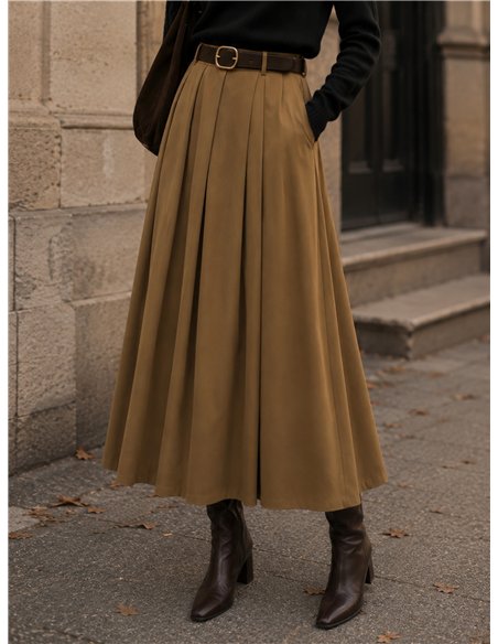 Falda midi con tablas y cinturón