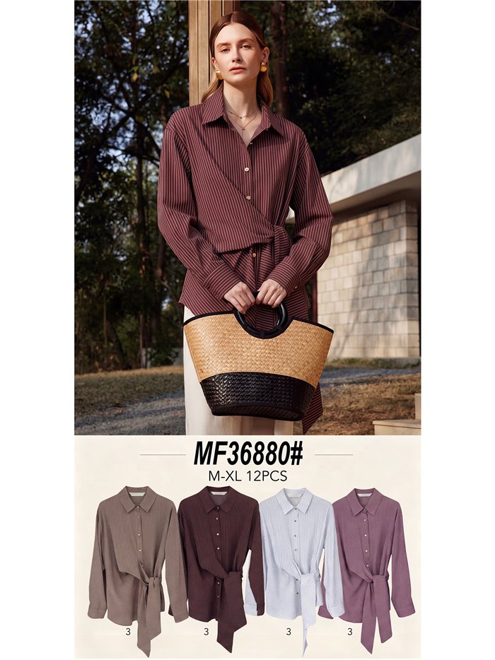 Camisa de rayas con lazada