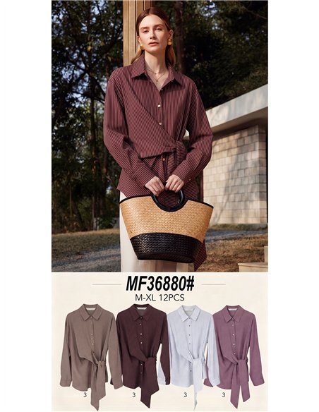 Camisa de rayas con lazada