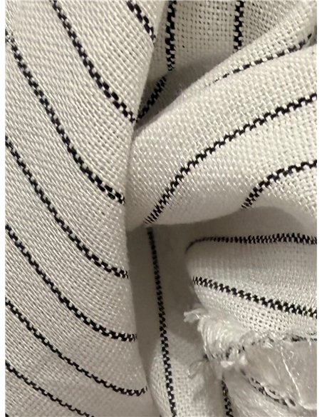 Camisa de rayas con lazada
