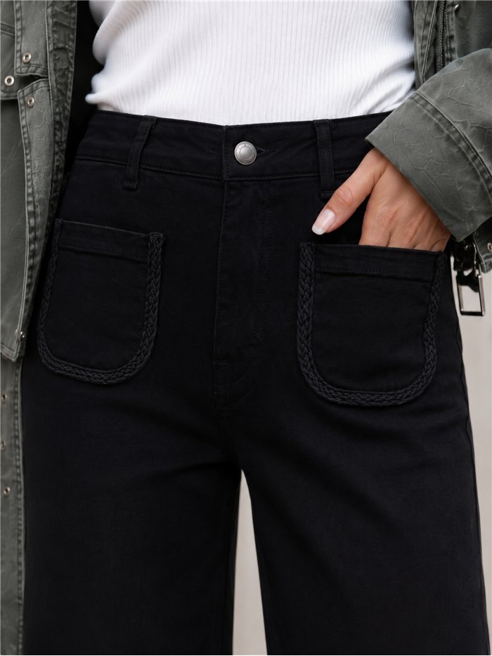 Calça jeans de perna larga com bolsos trançados
